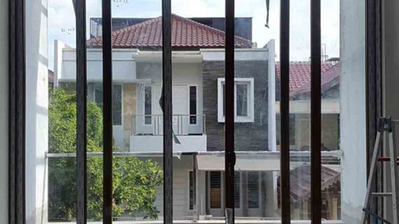 Pintu UPVC Sliding Serat Kayu Klien Bintaro Pesanggrahan Jakarta