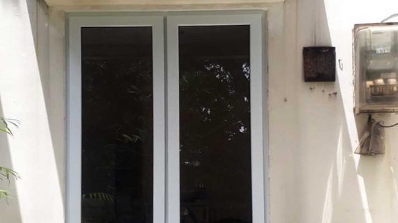 Jual Jendela UPVC Warna Putih Gondangdia Menteng Jakarta