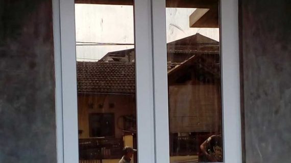Jendela UPVC Murah Jungkit Putih Project Perum Bukit Berlian Padalarang Bandung