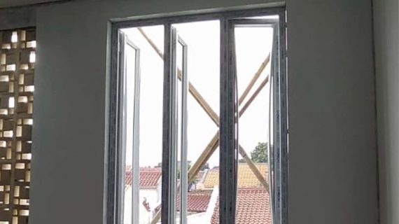 Harga Jendela UPVC Swing Putih Puri Gading Cluster Villa Tampak Siring Pondok Melati Bekasi